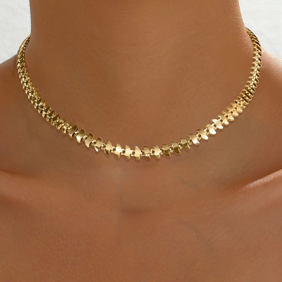 Gold Laurel Leaf Leaves Lightweight Chain Link Statement Necklace 18-20 Long