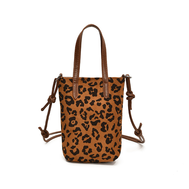 Women's Crossbody Bag Autumn And Winter Retro Leopard Print Shoulder Bag Anime New Versatile Suede Phone Bag - Image 10
