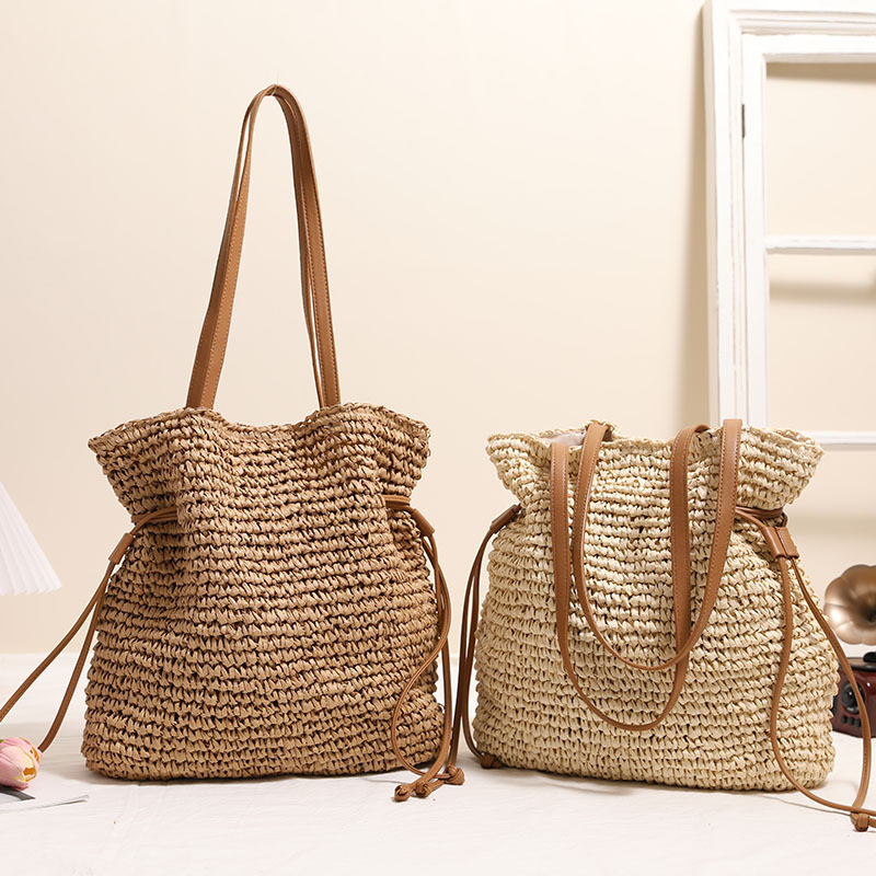 Large Capacity Straw Bag Drawstring Hand-carrying Knitting Shoulder Bag - Image 3