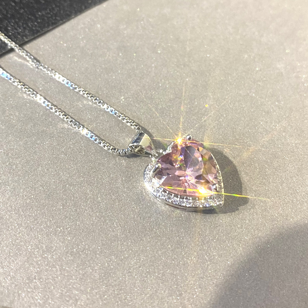 Rosy Heart-shaped Colorful Crystals TasselCarat Earrings - Image 2