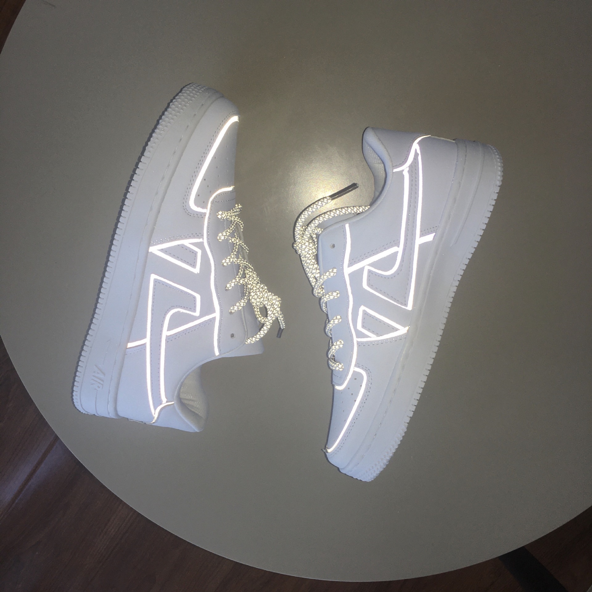 Reflective White Shoes For Men And Women Sneaker - Image 2