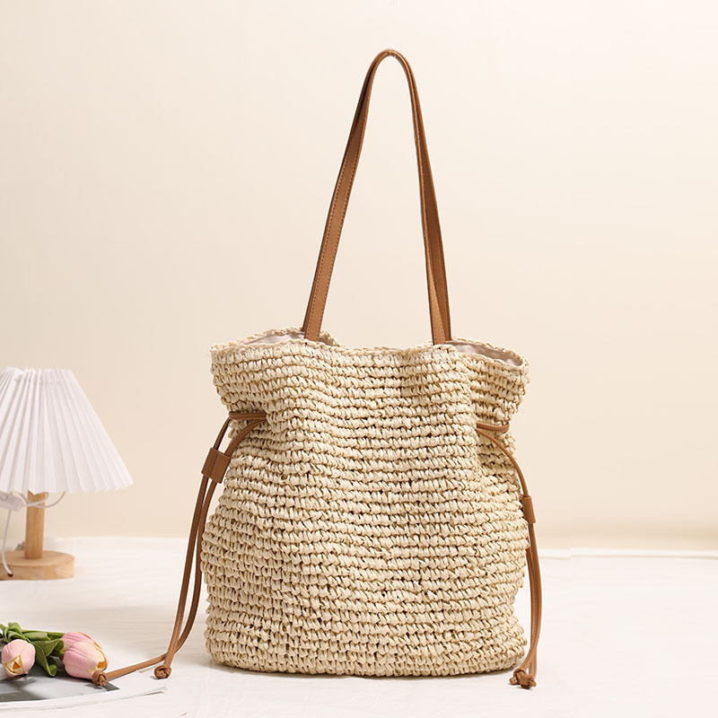 Large Capacity Straw Bag Drawstring Hand-carrying Knitting Shoulder Bag - Image 4